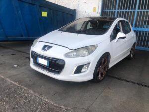 PEUGEOT 308 2011 - 1.6 DIESEL